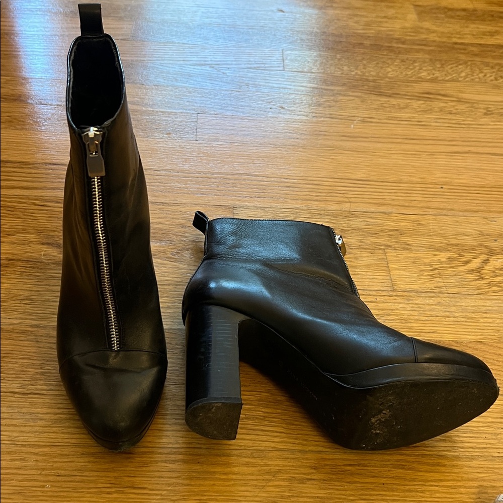 Zara Black Leather high heel Ankle Boots with zipper size 40